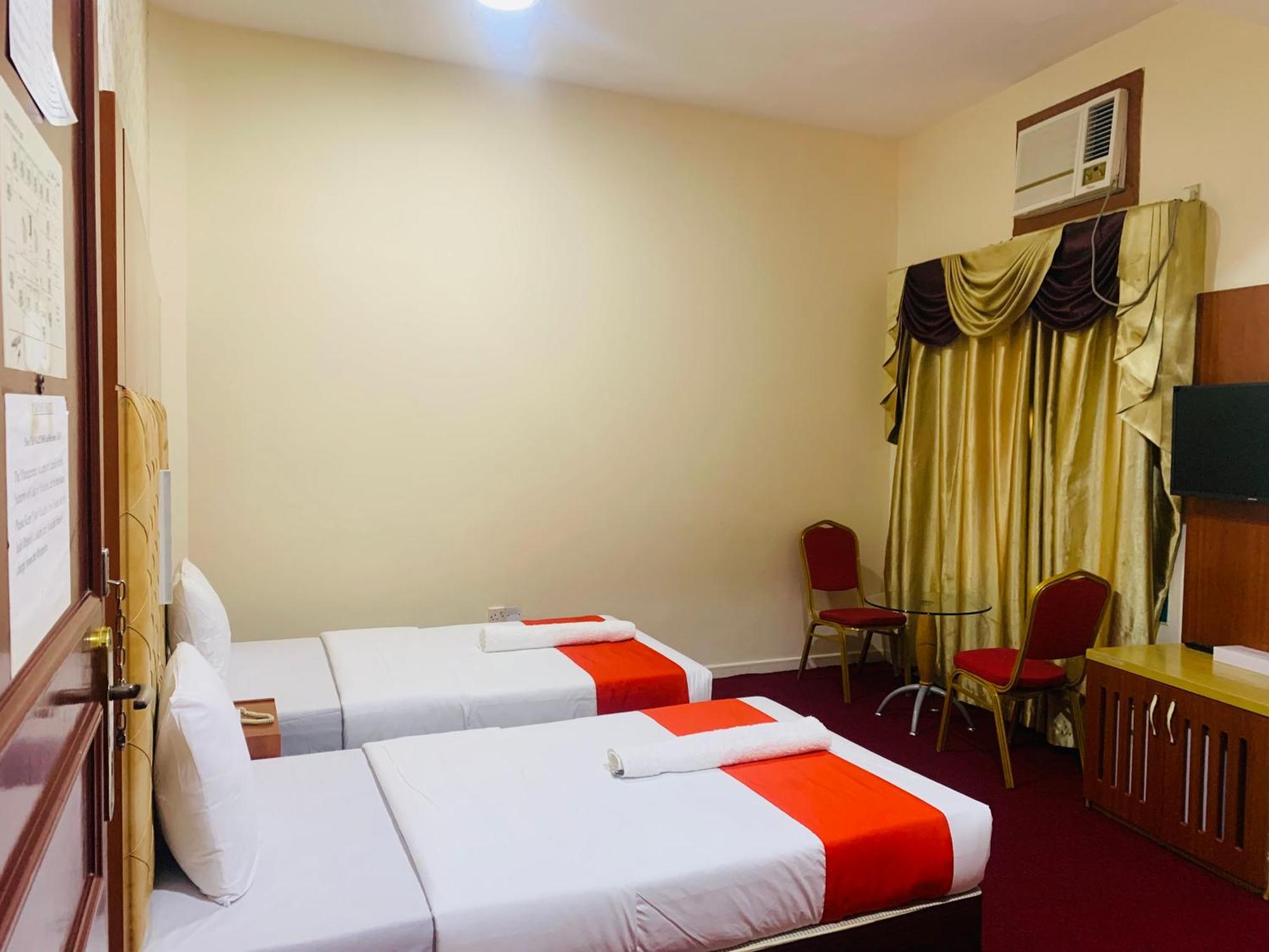 Parasol Hotel Дубай Экстерьер фото