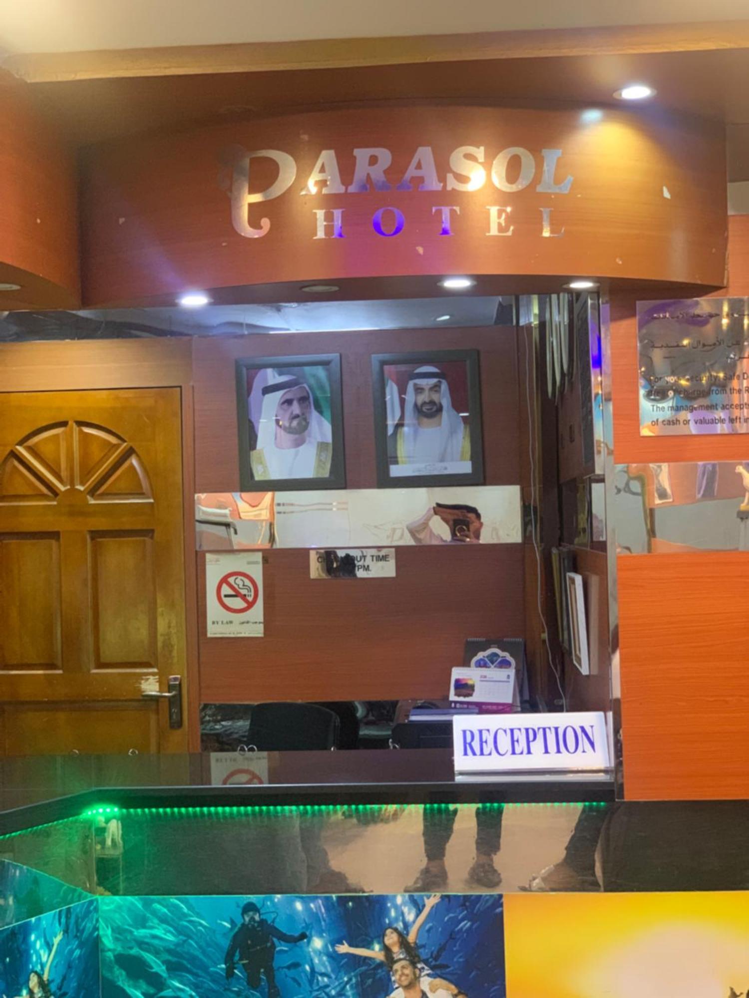 Parasol Hotel Дубай Экстерьер фото